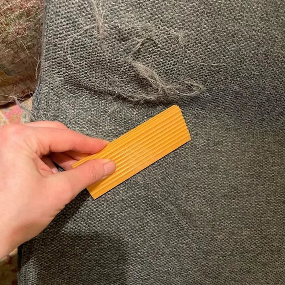 GripSweep™ Mini Pet Hair Scraper